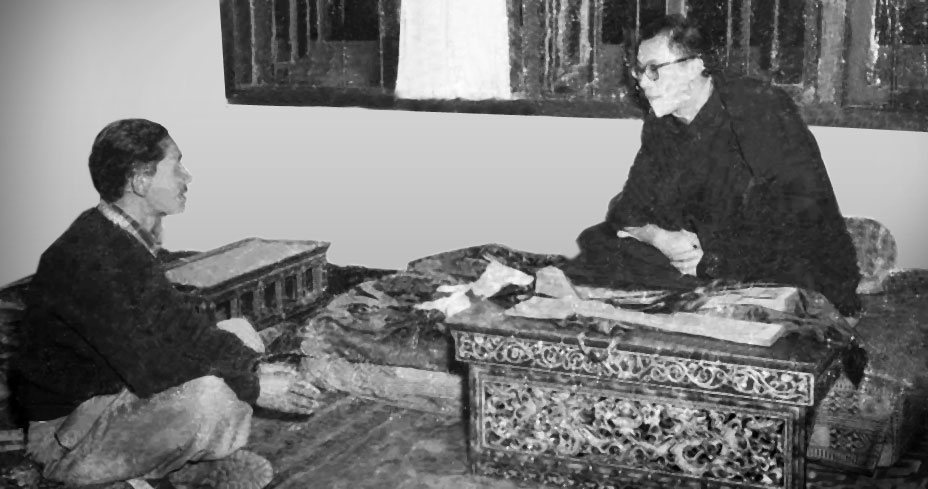 Audience with His Holiness the Dalai Lama in the alter room of the Tenzing House